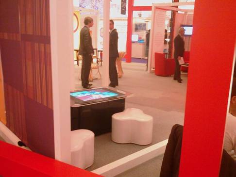 Table Microsoft Surface de Selten au salon Heavent